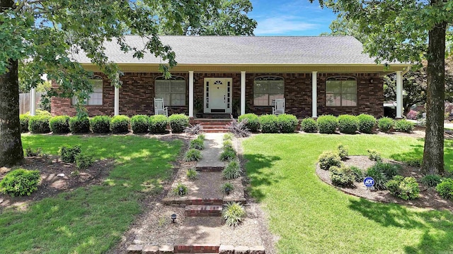 113 Deer View Cir, Hot Springs, AR 71913 - ranch-style house featuring covered porch, brick siding, and a front lawn