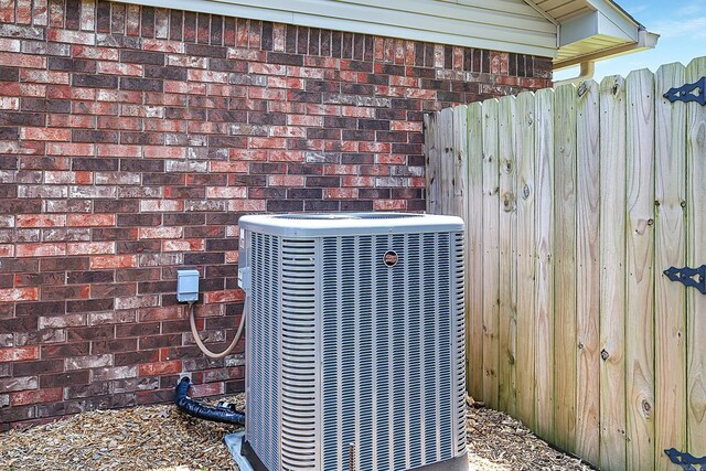 113 Deer View Cir, Hot Springs, AR 71913 - exterior view of central AC unit and brick siding