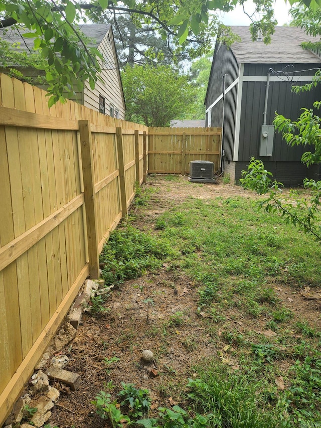 4518 W 25th, Little Rock, AR 72204 - fenced backyard featuring central AC unit and a storage unit