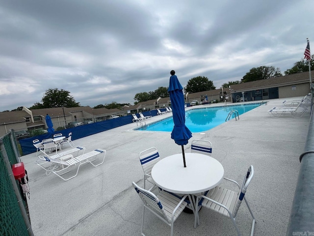 135 Hillview Dr Unit 115, Fairfield Bay, AR 72088 - community pool with a patio