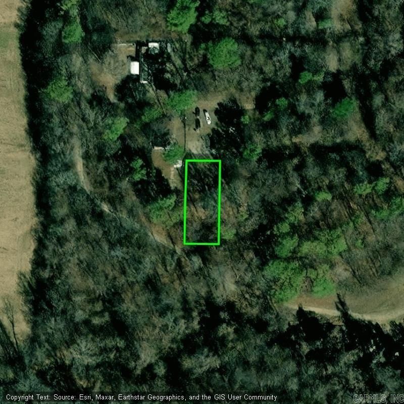 101 Pine Ln, Helena, AR 72390