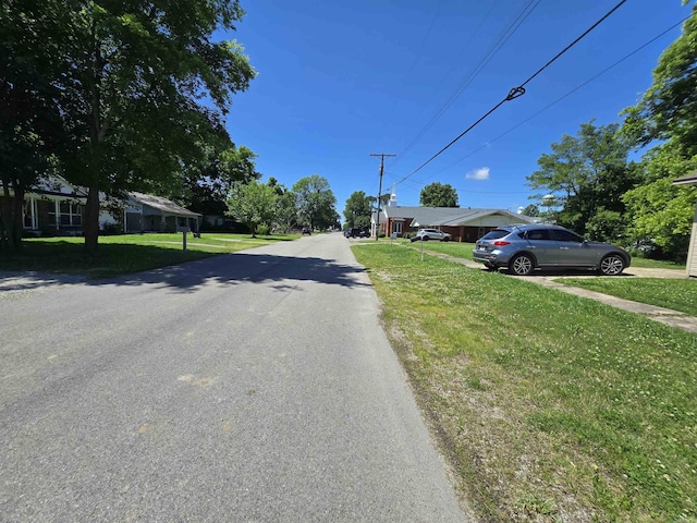 302 SW Broad St, Hoxie, AR 72433 - view of asphalt street