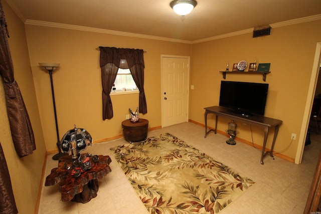 2102 N 22nd St, Paragould, AR 72450 - sitting room with crown molding and baseboards