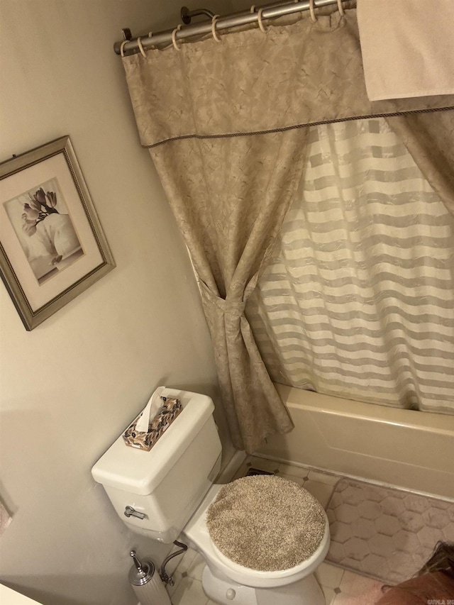 113 Boyd Rd, Southside, AR 72501 - bathroom with shower / bath combo, toilet, and tile patterned floors
