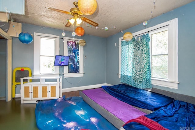 331 N Park St, Little Rock, AR 72205 - bedroom featuring baseboards
