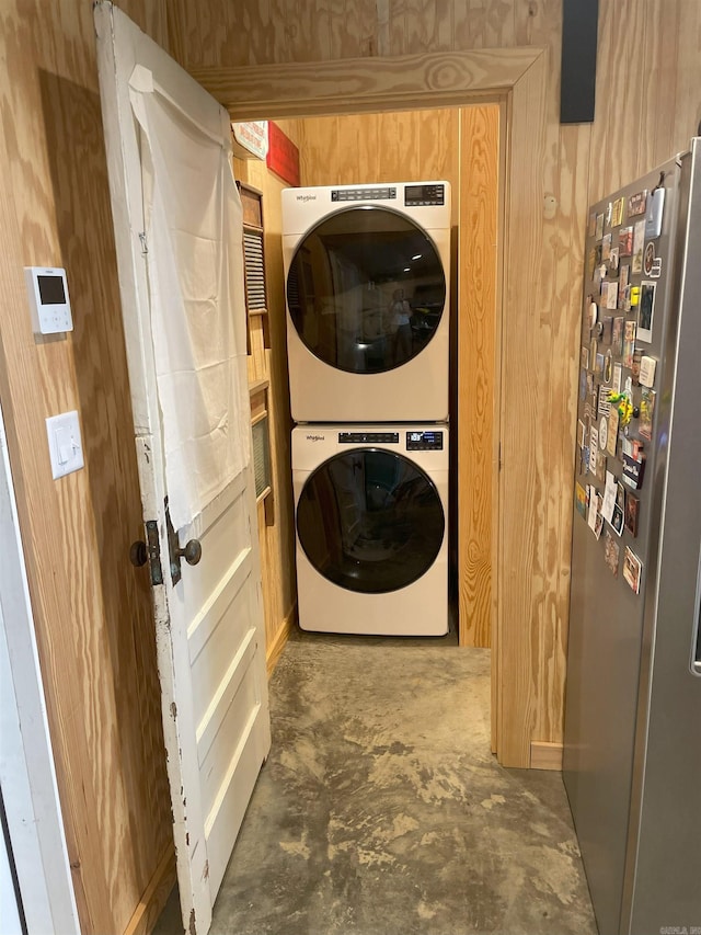 630 Cliffview Dr, Quitman, AR 72131 - washroom with stacked washing machine and dryer