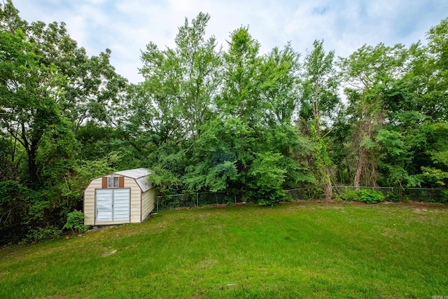 4605 N Cedar, North Little Rock, AR 72116 - view of yard