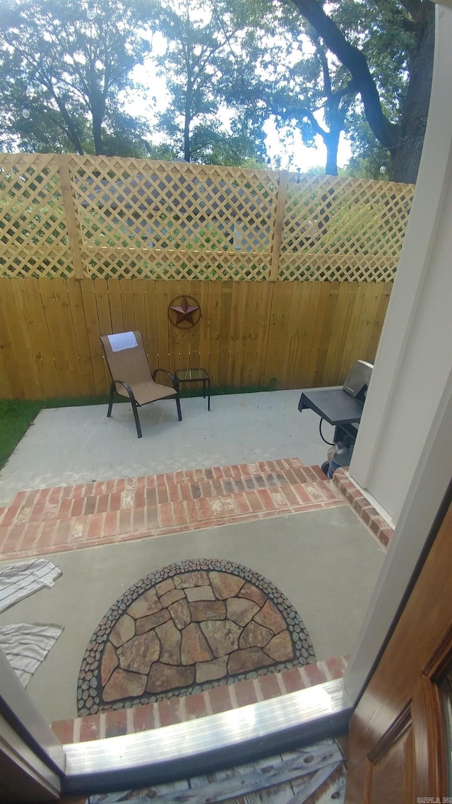 1927 College Ave, Conway, AR 72034 - view of patio / terrace