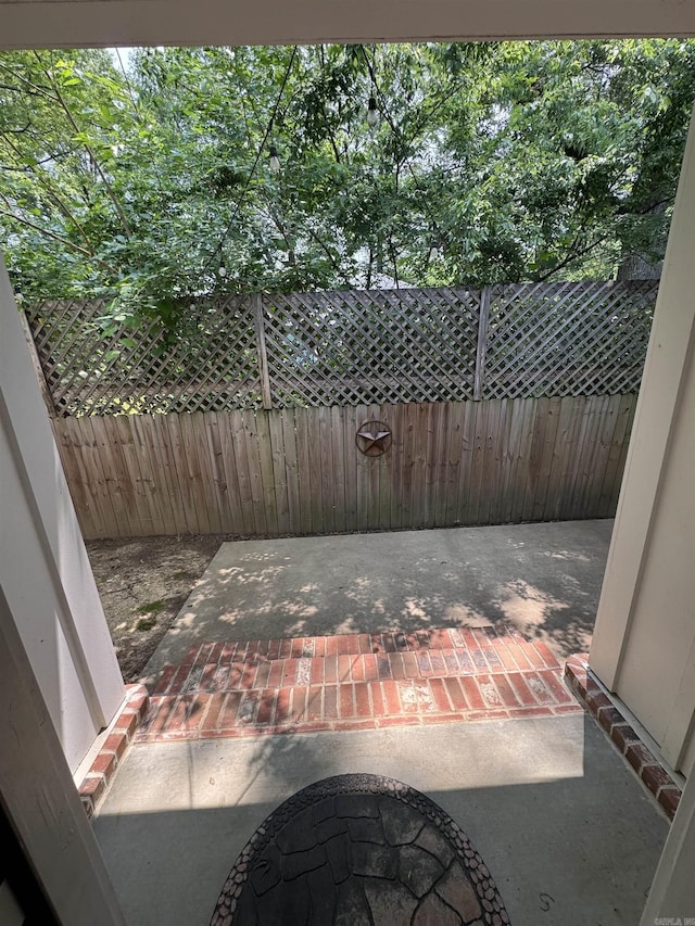 1927 College Ave, Conway, AR 72034 - view of patio