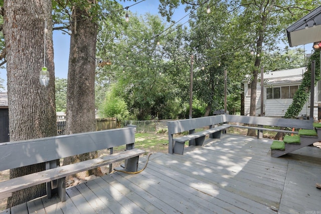 1810 S Pierce St, Little Rock, AR 72204 - view of wooden deck