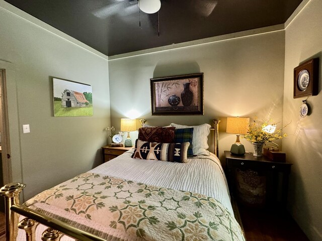 2645 Jumbo Rd, Melbourne, AR 72556 - bedroom featuring wood finished floors and ceiling fan