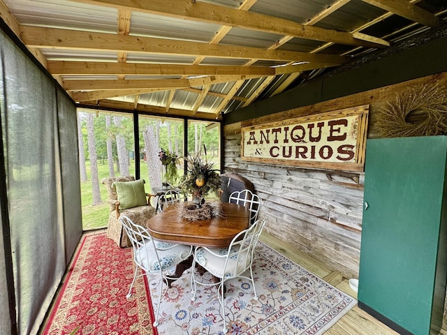 2645 Jumbo Rd, Melbourne, AR 72556 - sunroom / solarium featuring wood finished floors and vaulted ceiling