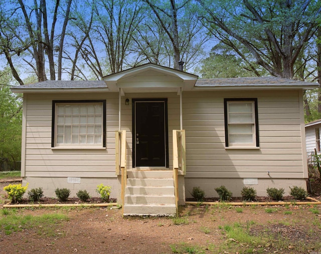 3316 Zion St, Little Rock, AR 72204 - view of front of house featuring crawl space, entry steps, and roof with shingles