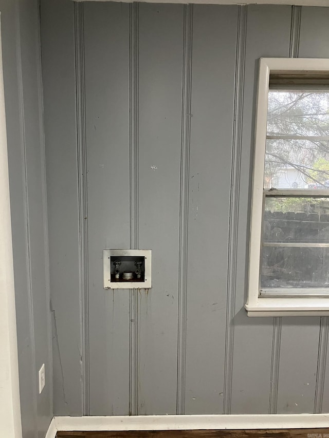 5006 Manor Ave, Little Rock, AR 72204 - laundry room featuring hookup for a washing machine