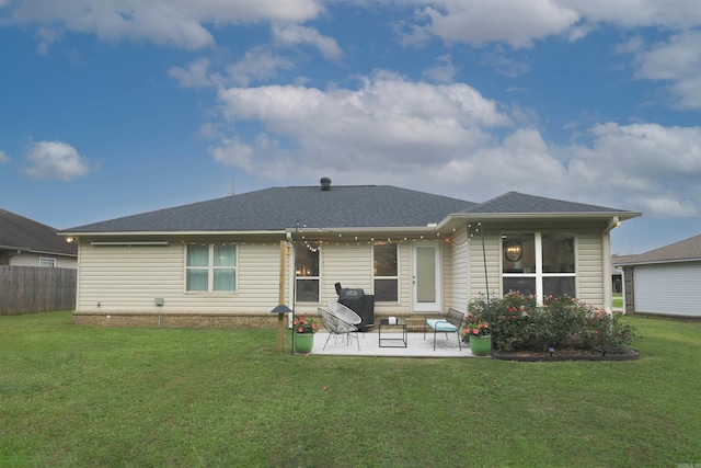 8 Smokey Ridge Ct, Sheridan, AR 72150 - back of property featuring a patio and a shingled roof