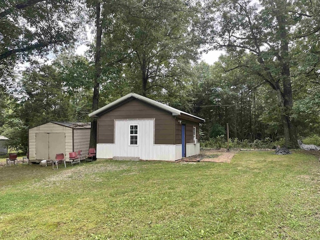 417 Ridge Rd, Pocahontas, AR 72455 - view of shed