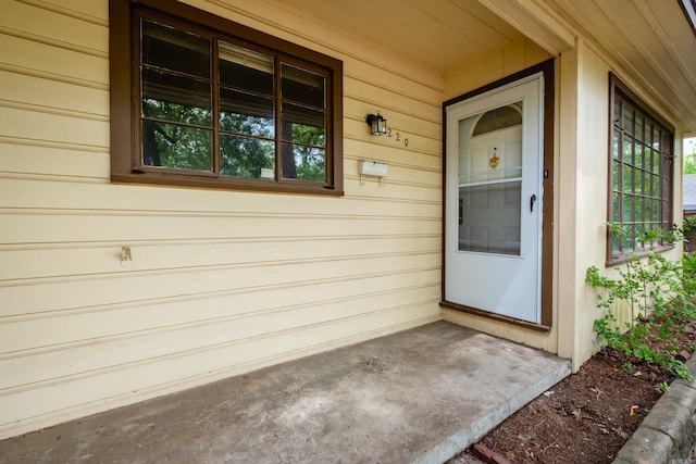 220 N Monroe St, Little Rock, AR 72205 - entrance to property with a porch
