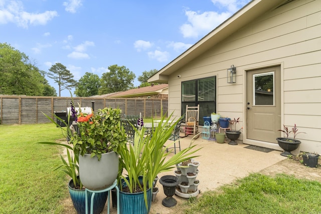 3101 Lax St, Newport, AR 72112 - view of yard with a patio