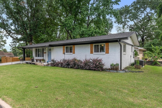 201 Sunset St, Hot Springs, AR 71913 - ranch-style home featuring brick siding, central air condition unit, and covered porch