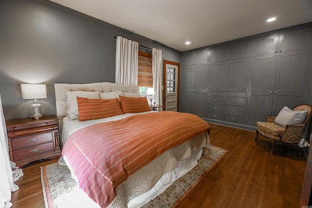 837 Maple St, Camden, AR 71701 - bedroom featuring dark wood finished floors, recessed lighting, and a closet