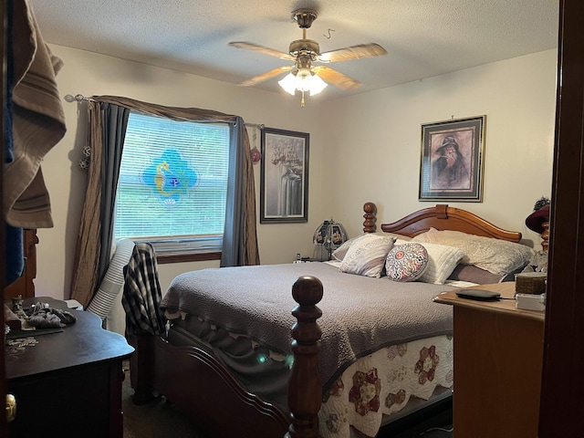 1702 E Spring Dr, Horseshoe Bend, AR 72512 - bedroom with ceiling fan
