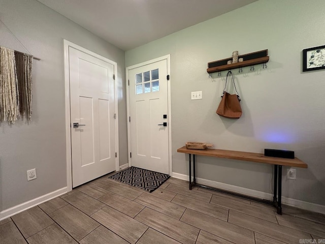 9 Whispering Dr, Alexander, AR 72002 - entrance foyer with wood finish floors and baseboards