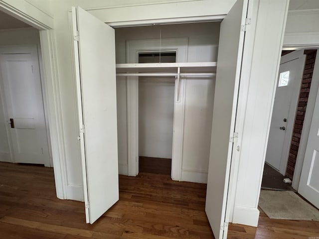 404 Mchenry, Malvern, AR 72104 - view of closet