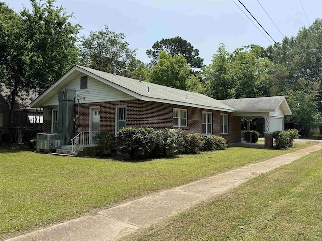 404 Mchenry, Malvern, AR 72104 - single story home featuring brick siding, central AC unit, a front lawn, and an attached carport