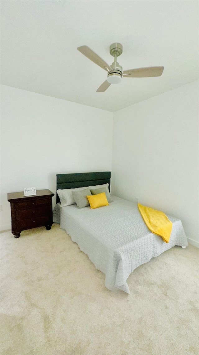 1418 S Martin St, Little Rock, AR 72204 - carpeted bedroom featuring a ceiling fan