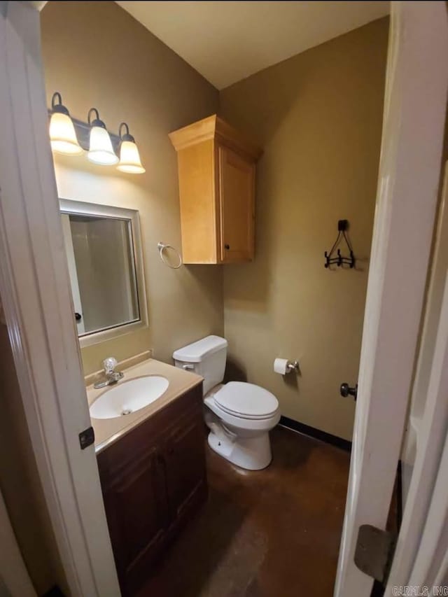1615 Aldersgate Rd, Little Rock, AR 72205 - bathroom featuring vanity and toilet