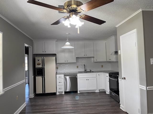 2411 Broadview Ave, Conway, AR 72034 - kitchen with white refrigerator with ice dispenser, dishwasher, range with gas stovetop, a sink, and a textured ceiling