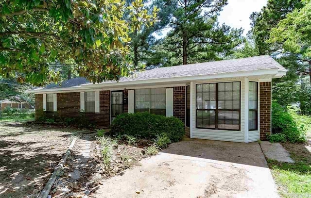 1406 Bellwood Dr, Conway, AR 72034 - single story home with brick siding and a shingled roof