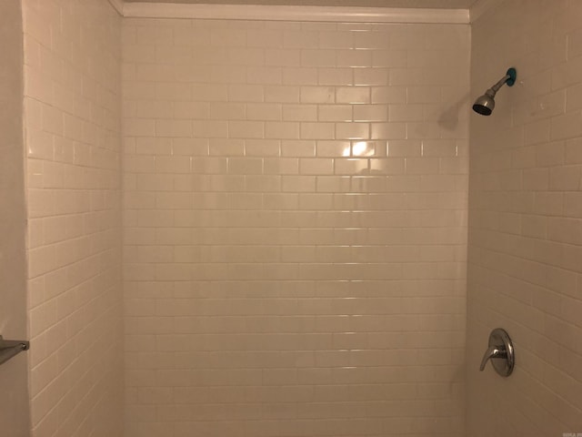 6 Bryan Keith Ct, Little Rock, AR 72206 - bathroom view of a shower and ornamental molding