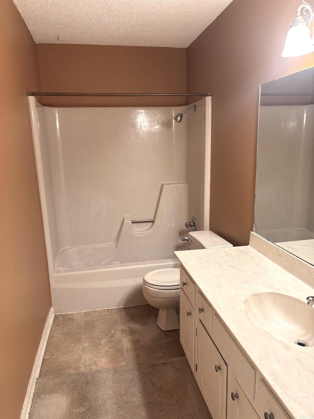 13 Page Cv, Maumelle, AR 72113 - bathroom with a textured ceiling, shower / washtub combination, vanity, and toilet