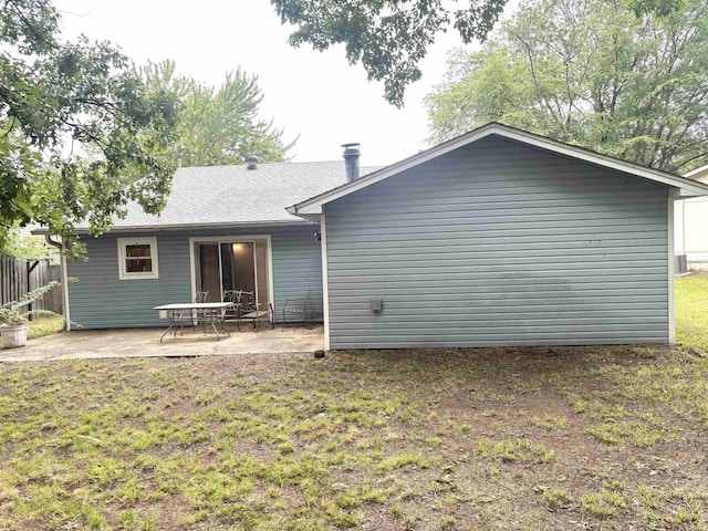 13 Page Cv, Maumelle, AR 72113 - back of house with a patio