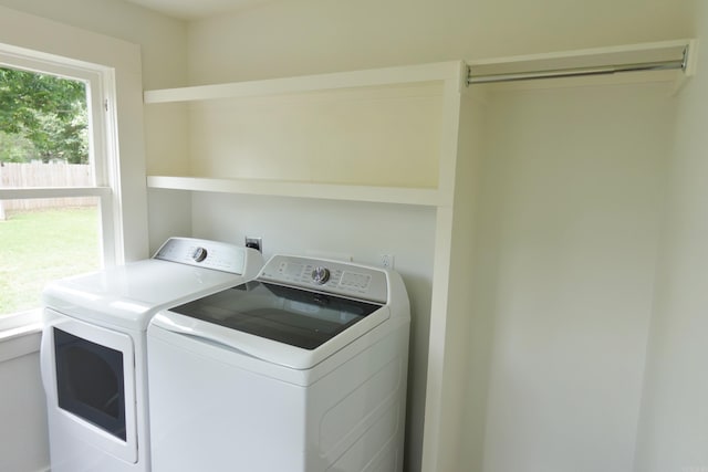 1365 Mitchell St, Conway, AR 72034 - washroom featuring washing machine and clothes dryer