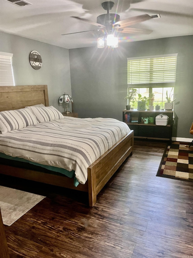 88 Cobblestone Rd, Plumerville, AR 72127 - bedroom with wood finished floors and ceiling fan