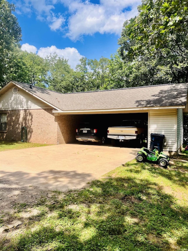 88 Cobblestone Rd, Plumerville, AR 72127 - view of side of home with concrete driveway