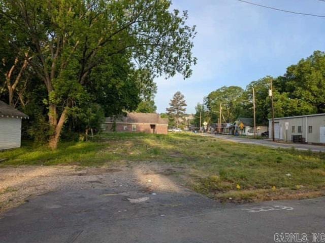 2223 Railroad Ave, North Little Rock, AR 72114