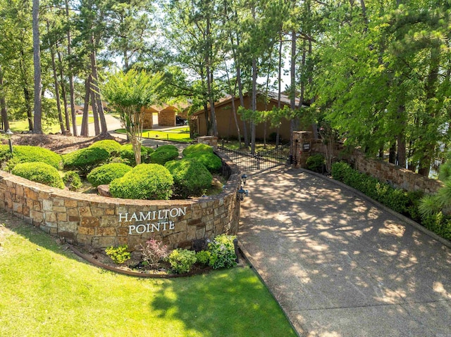 5000 Central Ave Unit 31, Hot Springs, AR 71913 - community sign featuring a gate