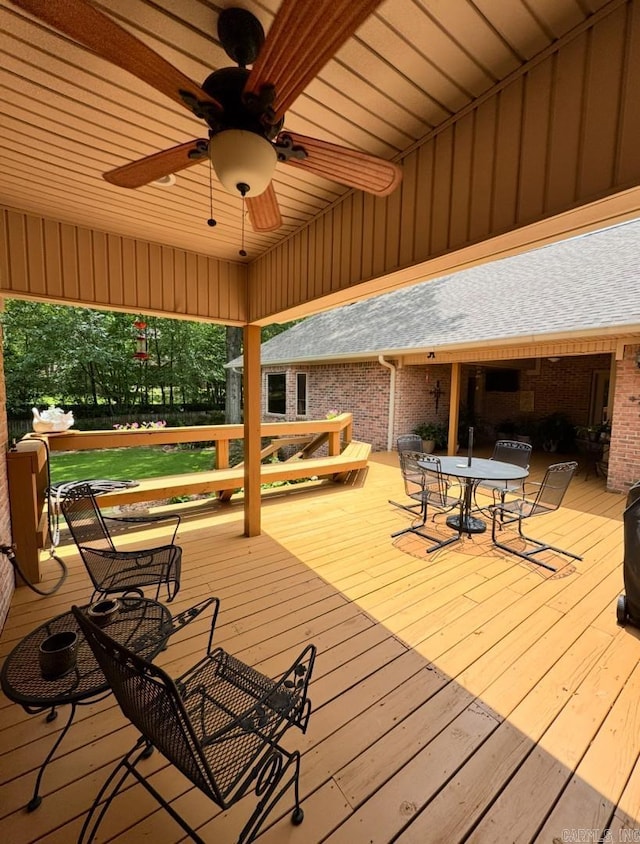 304 Quail Creek Rd, Hot Springs National Park, AR 71901 - wooden terrace featuring outdoor dining area and ceiling fan