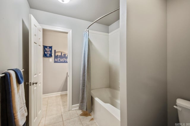 106 Hidden Falls Ln, Maumelle, AR 72113 - bathroom featuring tile patterned flooring and shower / tub combo with curtain