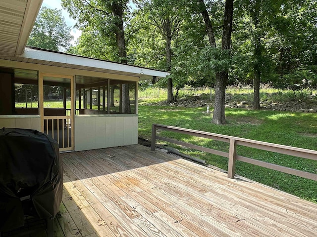 1502 E Emerald Cove Dr, Horseshoe Bend, AR 72512 - wooden terrace with a sunroom, a grill, and a yard