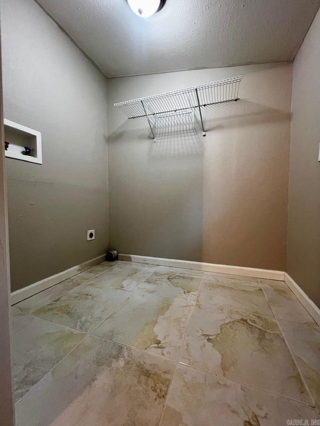 809 Banner St, Benton, AR 72015 - washroom with hookup for an electric dryer and hookup for a washing machine