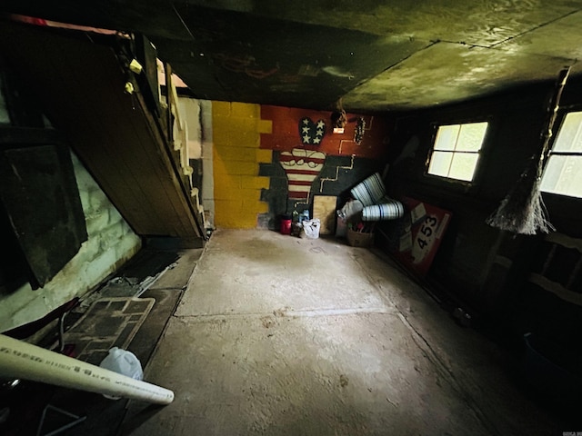 110 Saint Vincent St, Morrilton, AR 72110 - basement featuring a garage
