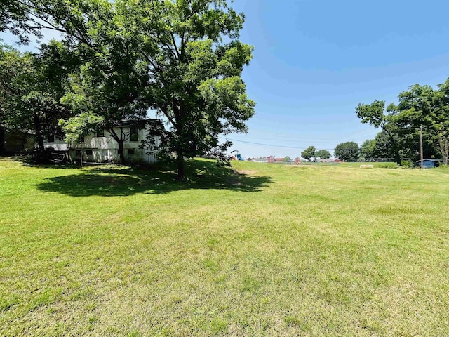 110 Saint Vincent St, Morrilton, AR 72110 - view of grassy yard