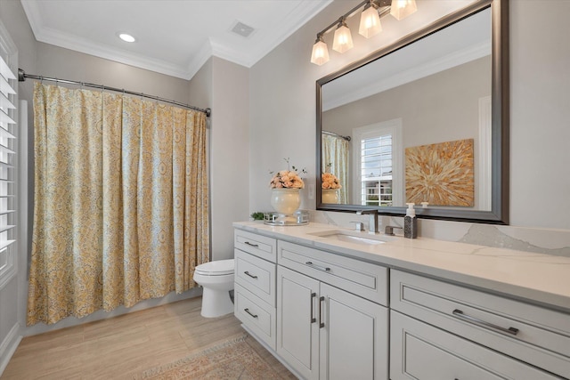4260 Weldon Cv, Jonesboro, AR 72404 - bathroom featuring vanity, ornamental molding, recessed lighting, and a shower with curtain