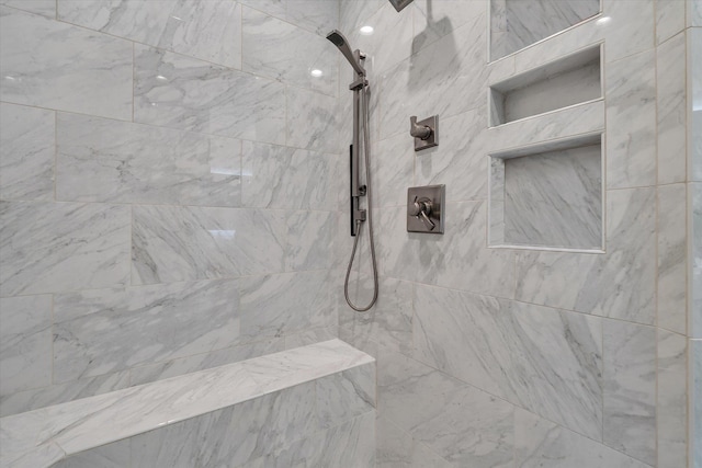 4260 Weldon Cv, Jonesboro, AR 72404 - full bath featuring a tile shower