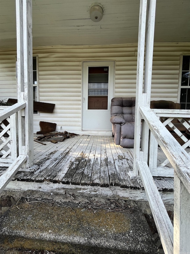 304 W Church, Plumerville, AR 72127 - view of deck