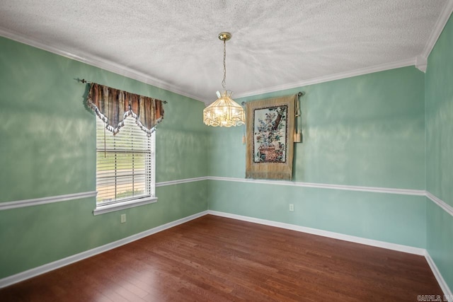 3905 Deer Dr, Benton, AR 72019 - spare room with a chandelier, crown molding, wood finished floors, and a textured ceiling
